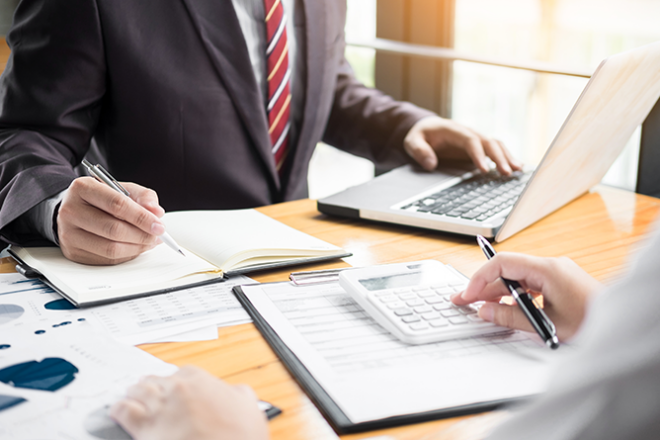 əmtəə-material ehtiyatlarının satışı